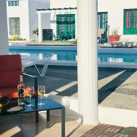 Pool And Relax Close To The Lejlighed